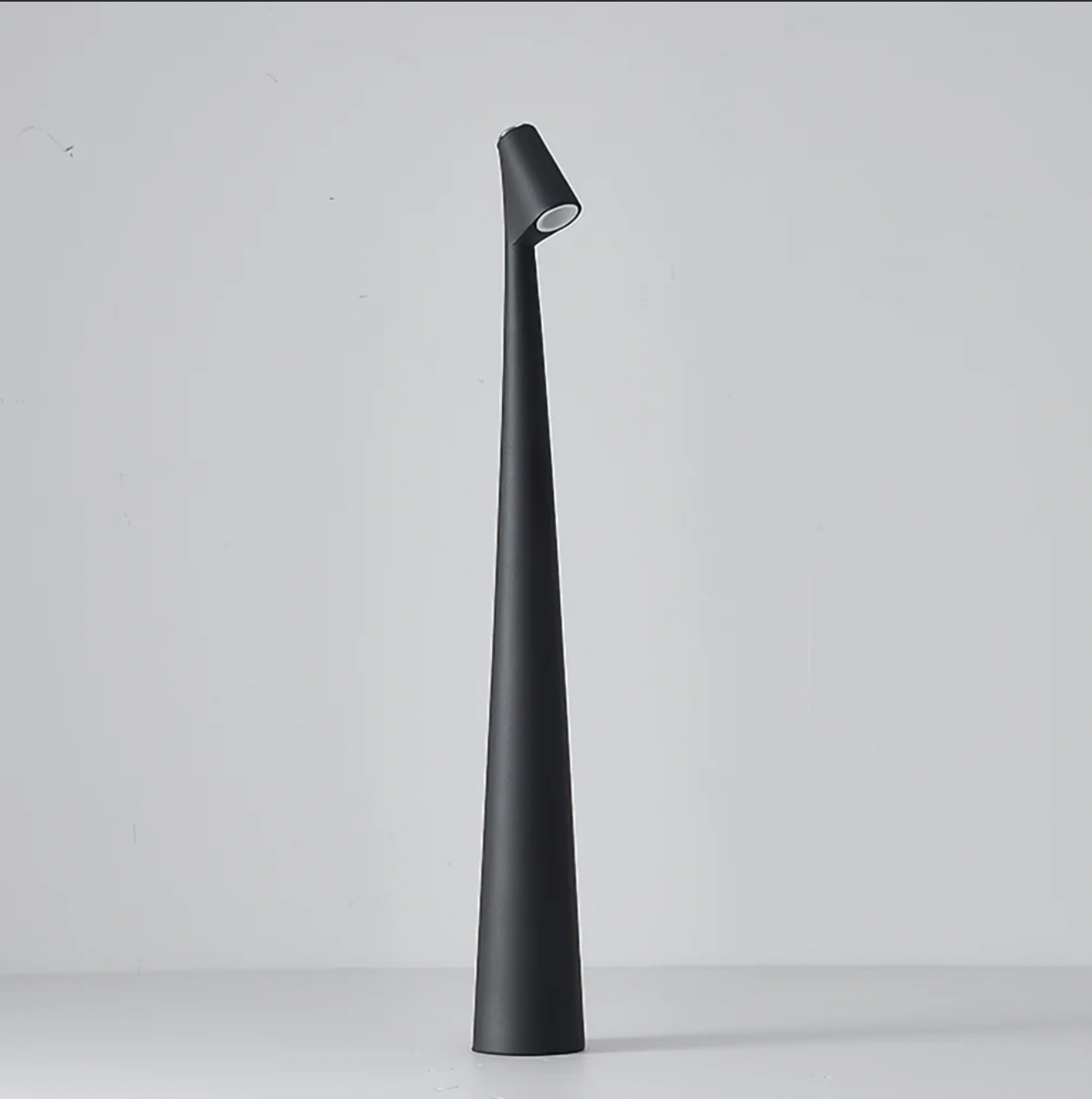 Nordlicht Tischlampe - Kabellose Nachttischlampe und Leselampe mit Akku